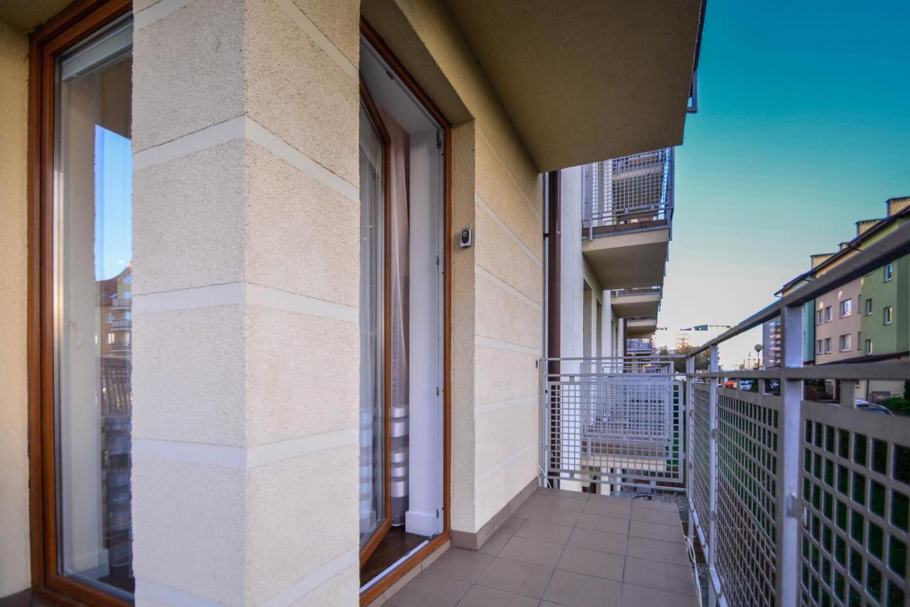 Apartamenty Bryza - Chelmonskiego - Parking - Centrum 斯维诺乌伊希切 外观 照片