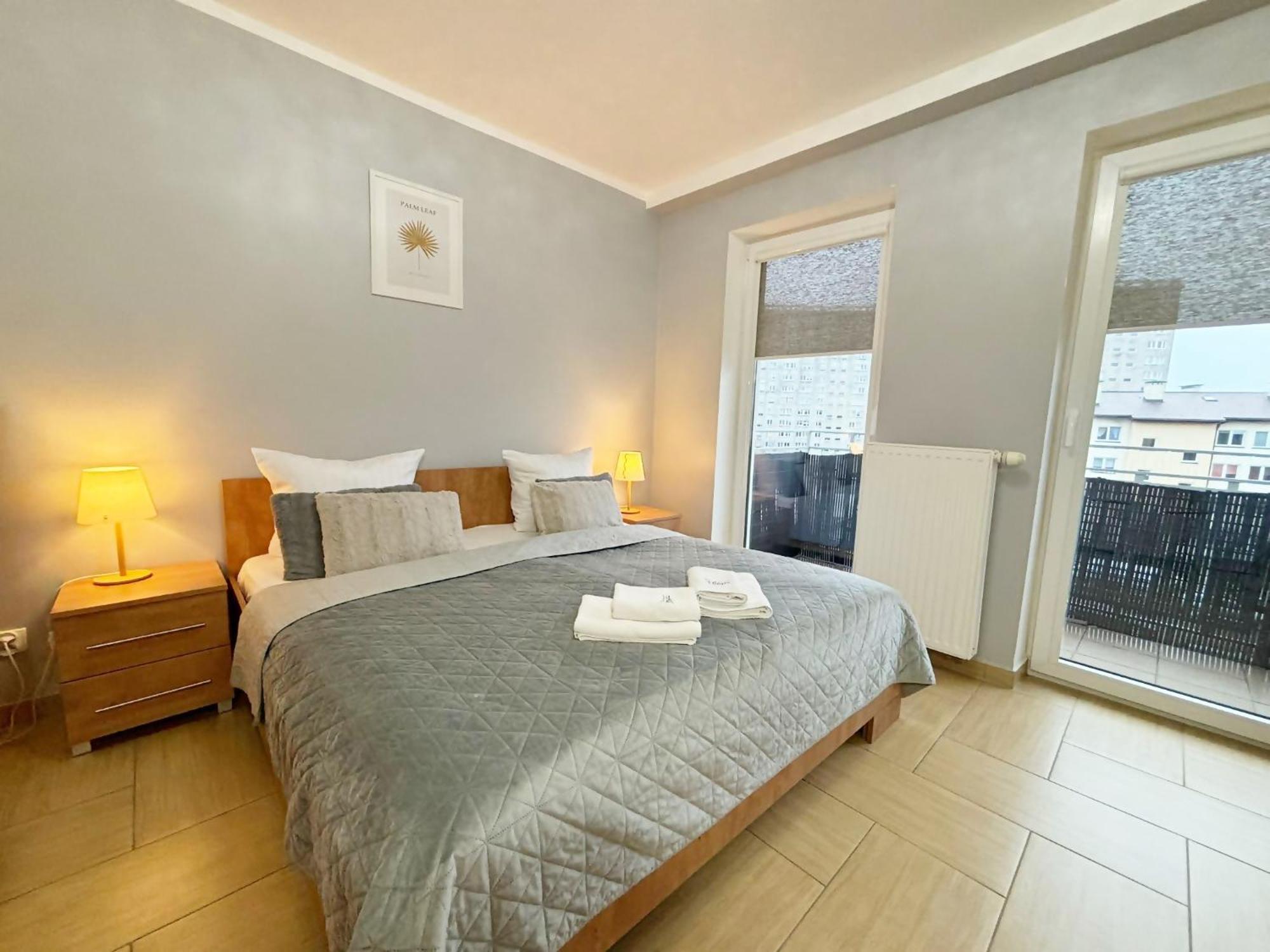 Apartamenty Bryza - Chelmonskiego - Parking - Centrum 斯维诺乌伊希切 外观 照片